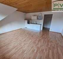 Wohn- Schlafraum mit EBK