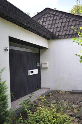 eingang-seitlich.jpg