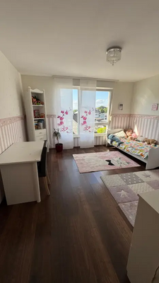 16e948ca-447c-4e20-8922-882eacd06d97-1932989424