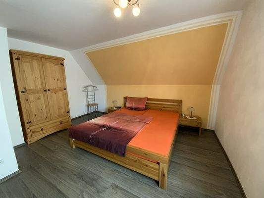 Schlafzimmer im DG