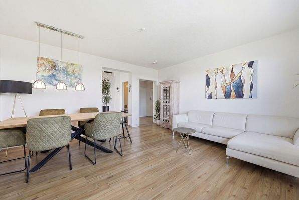 Wohn- und Essbereich