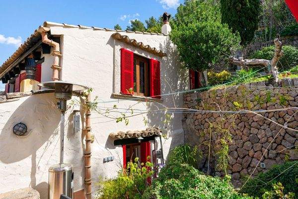 Bunyola- Stadthaus-Pool-Views (15)