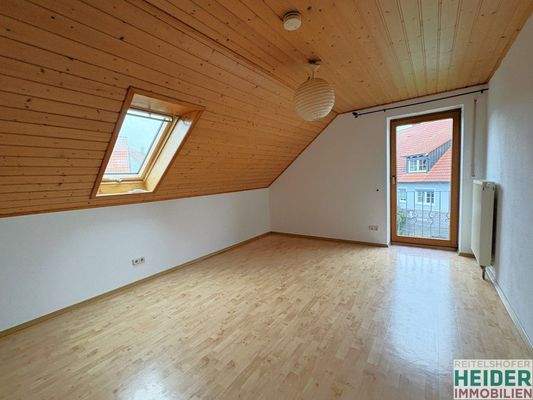 1747 DG Zimmer links