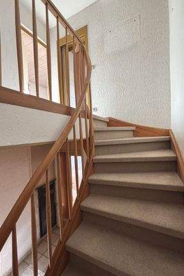 EG Treppenhaus ins OG