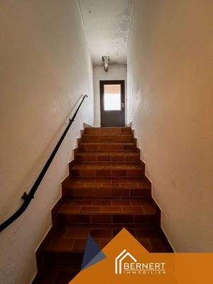 Treppenhaus zu Garage