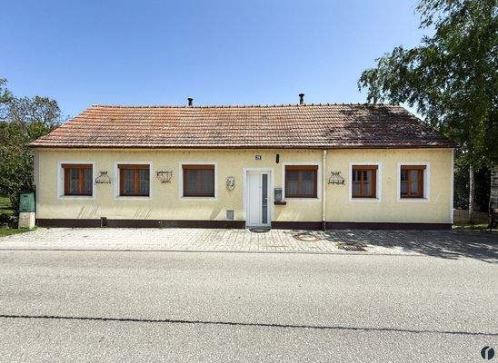 Außenansicht von der Straße aus