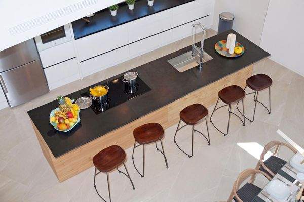 32ad5c81-dd2e-4772-ba78-f2adde23171d