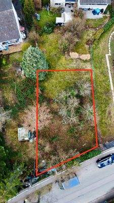 Gebäude- und Freifläche 