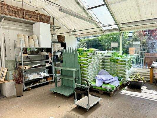 weitere Lagerfläche