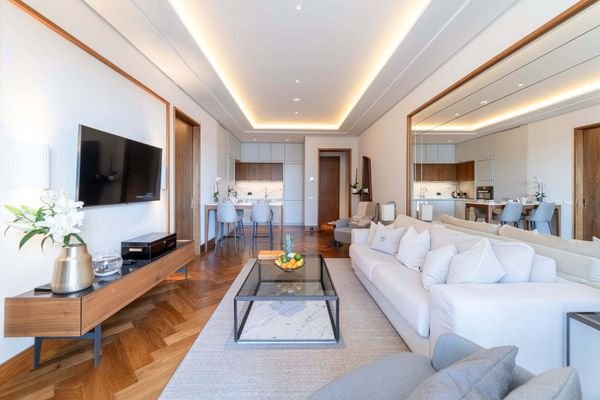 4 Tivat, Porto Montenegro – furnished one-bedroom 