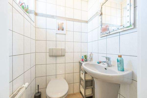 Wohnung 3  EG 2Gäste-WC