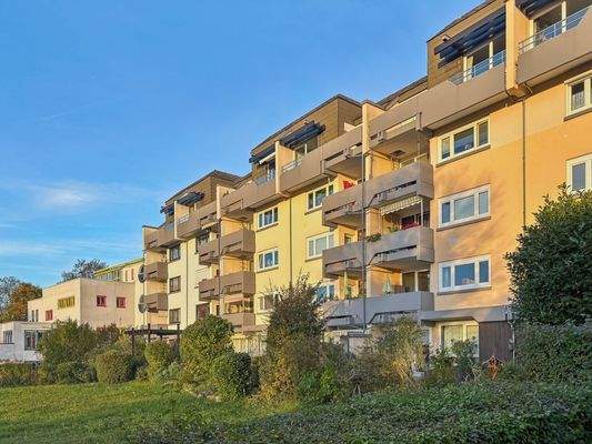 seitliche Hausansicht