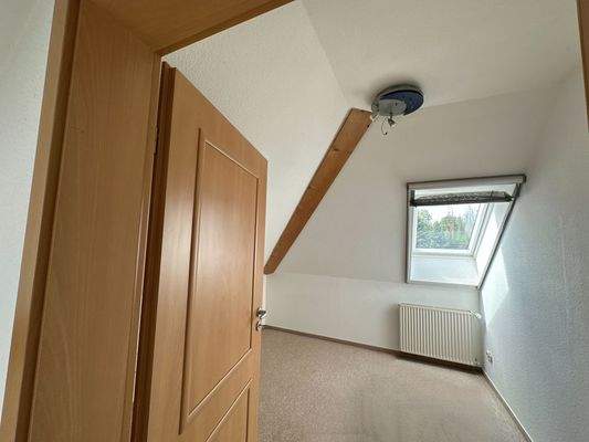 Kleines Zimmer vom großen, hinten rechts.jpg