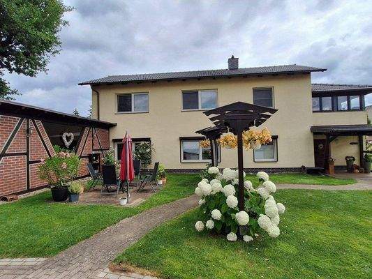 1 hofseitige Ansicht des Wohnhauses 140925.jpg