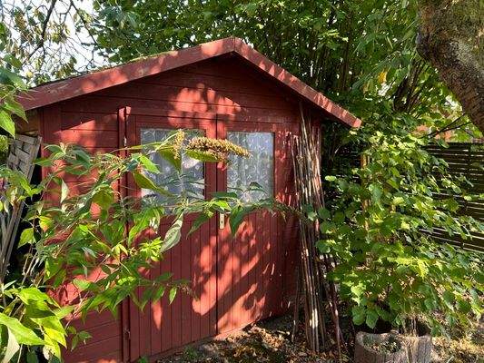 älters Gartenhaus
