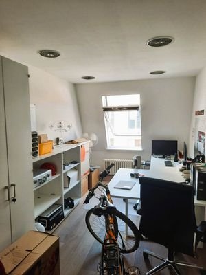 Büro 3