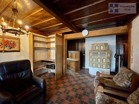 Wohnzimmer mit Kamin