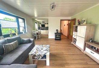 Wohn-Esszimmer mit offener Küche EG