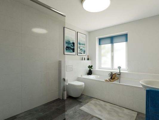 Das Badezimmer mit Walk-In-Dusche und Badewanne