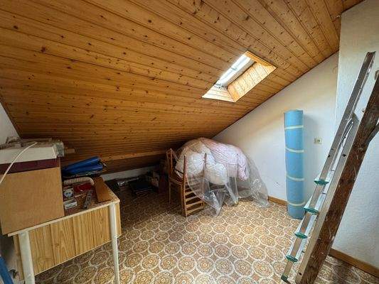 Dachbodenraum