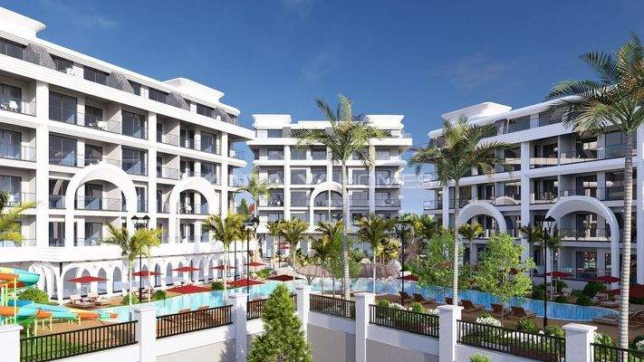 Flats with Rich Social Amenities near the Beach in Alanya