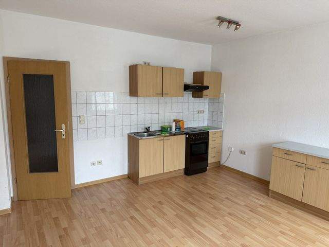 Kompakte EG-Wohnung mit EBK in Schmölln zu vermieten! - Photo 2