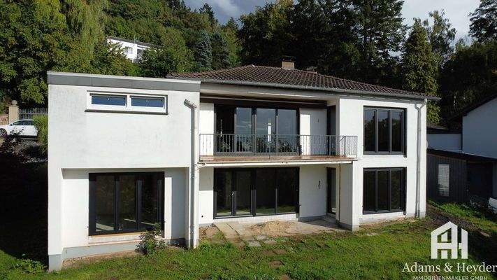 Ansicht Haus aus Garten