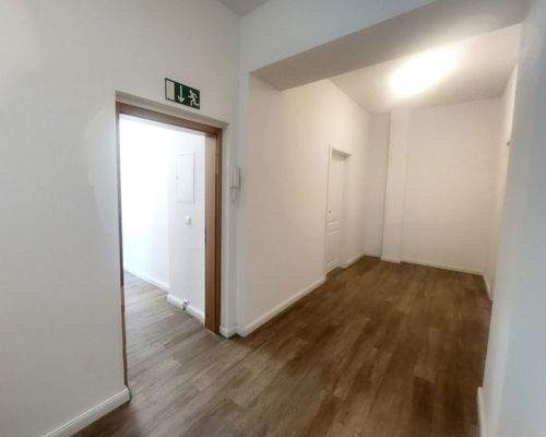 Zwischenflur zur Einheit