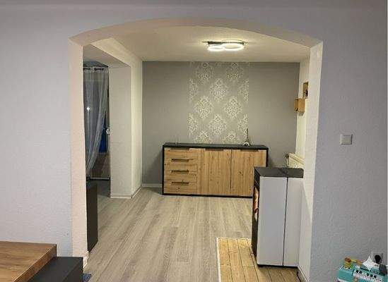 Wohnzimmer EG Durchgang