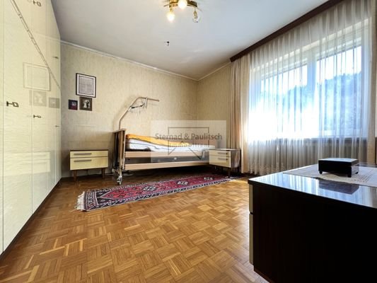 Schlafzimmer EG