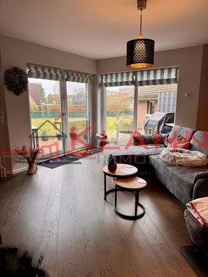 Blick ins Wohnzimmer 