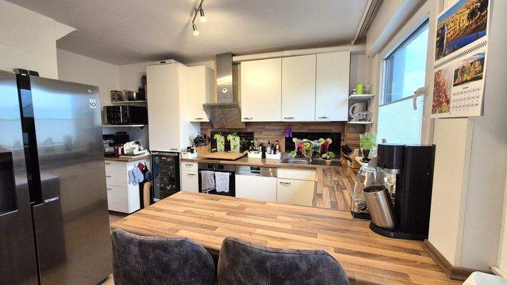 Küche inkl. schicker Einbauküche