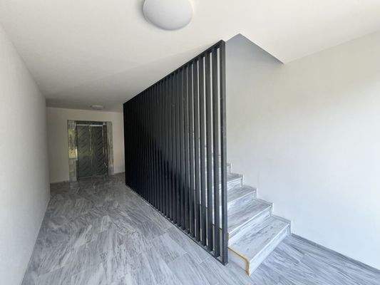 Personenaufzug vorhanden