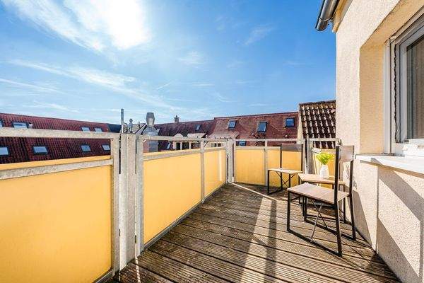 Balkon über den Dächern