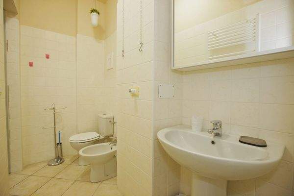 2-Zimmer-Wohnung Nr. 3 mit Terrasse und Garten