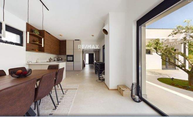 Essbereich-Küche-Flur