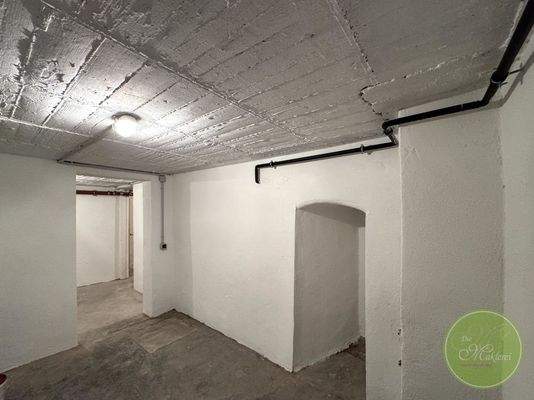 Ihre BEIDEn großen Kellerräume im ...