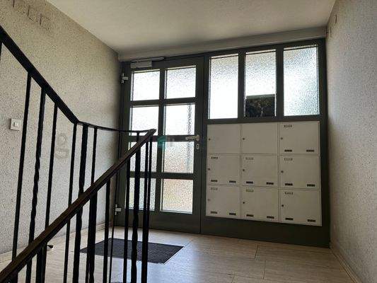 Treppenhaus / Eingangsbereich