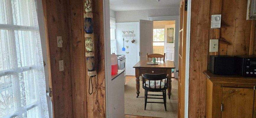 Blick Wohnzimmer zur Küche