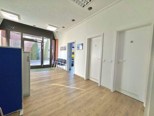 Außenansicht  Eingang