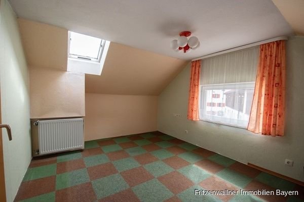 Altbestand Schlafraum 2 DG