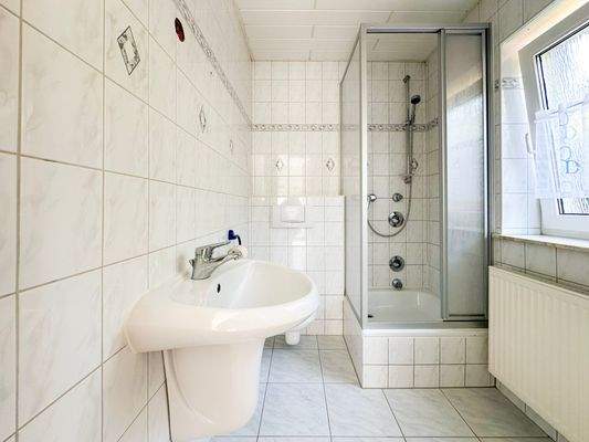 Bad - Einliegerwohnung