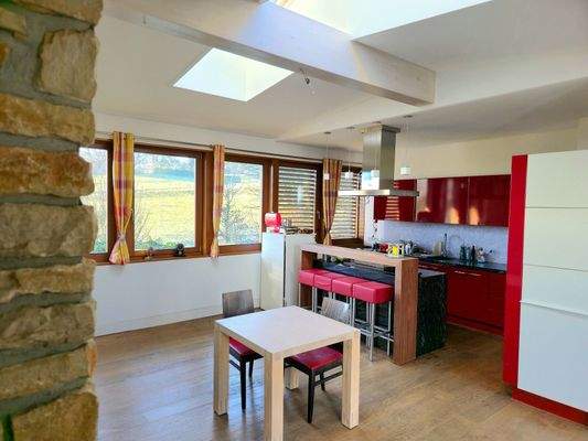 Küche mit Essbereich