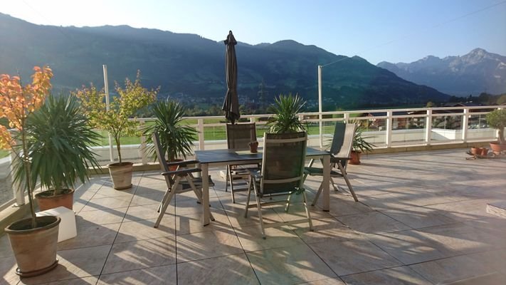127 m² Sonnenterrasse