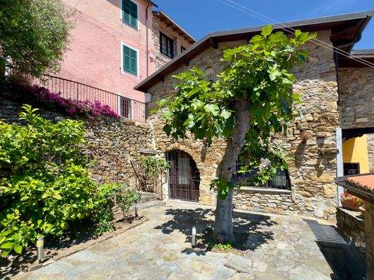 DM1021_20 TERRA ITALIA IMMOBILIEN_REAL ESTATE_FOR 