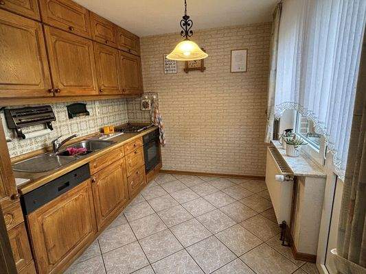 Direkt angrenzende Küche