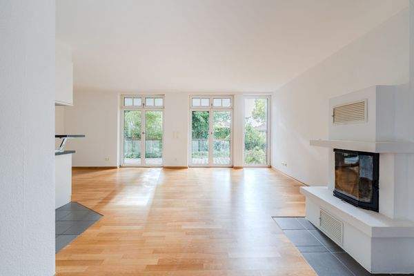 Blick in das Wohn- und Esszimmer