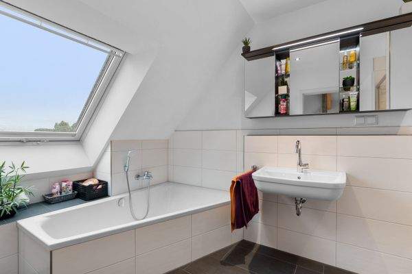 Badezimmer (Obere Etage)