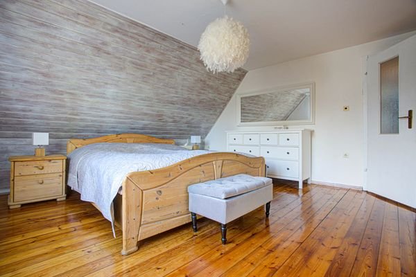Schlafzimmer EFH