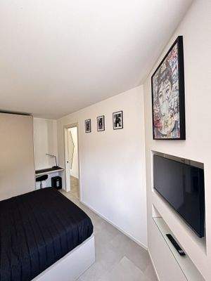 erstes Schlafzimmer im zweiten Stock.jpeg